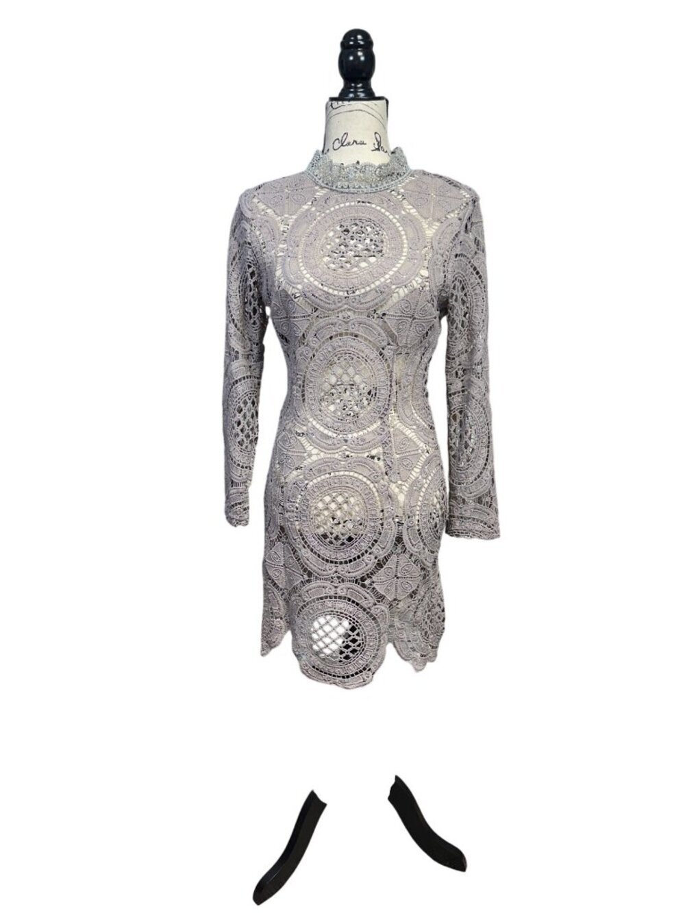 Nellis Crochet Lace Pattern Long-Sleeve Dress With Back Zipper Closure Size L Ta